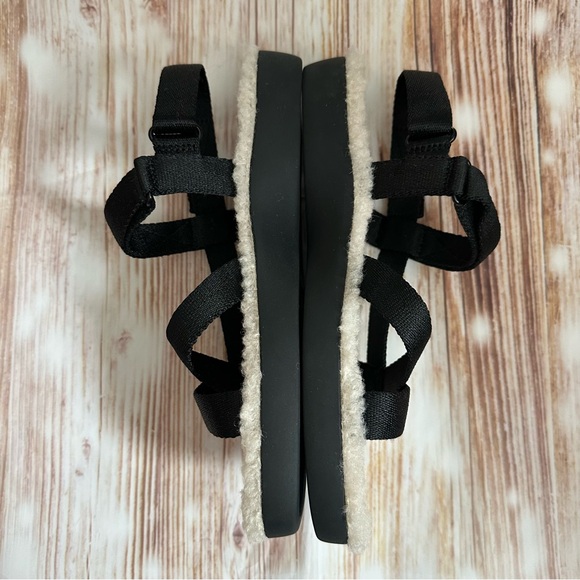 Everlane Black The ReNew Teddy Sherpa Lined Sport Sandal Size 7 - Picture 7 of 16